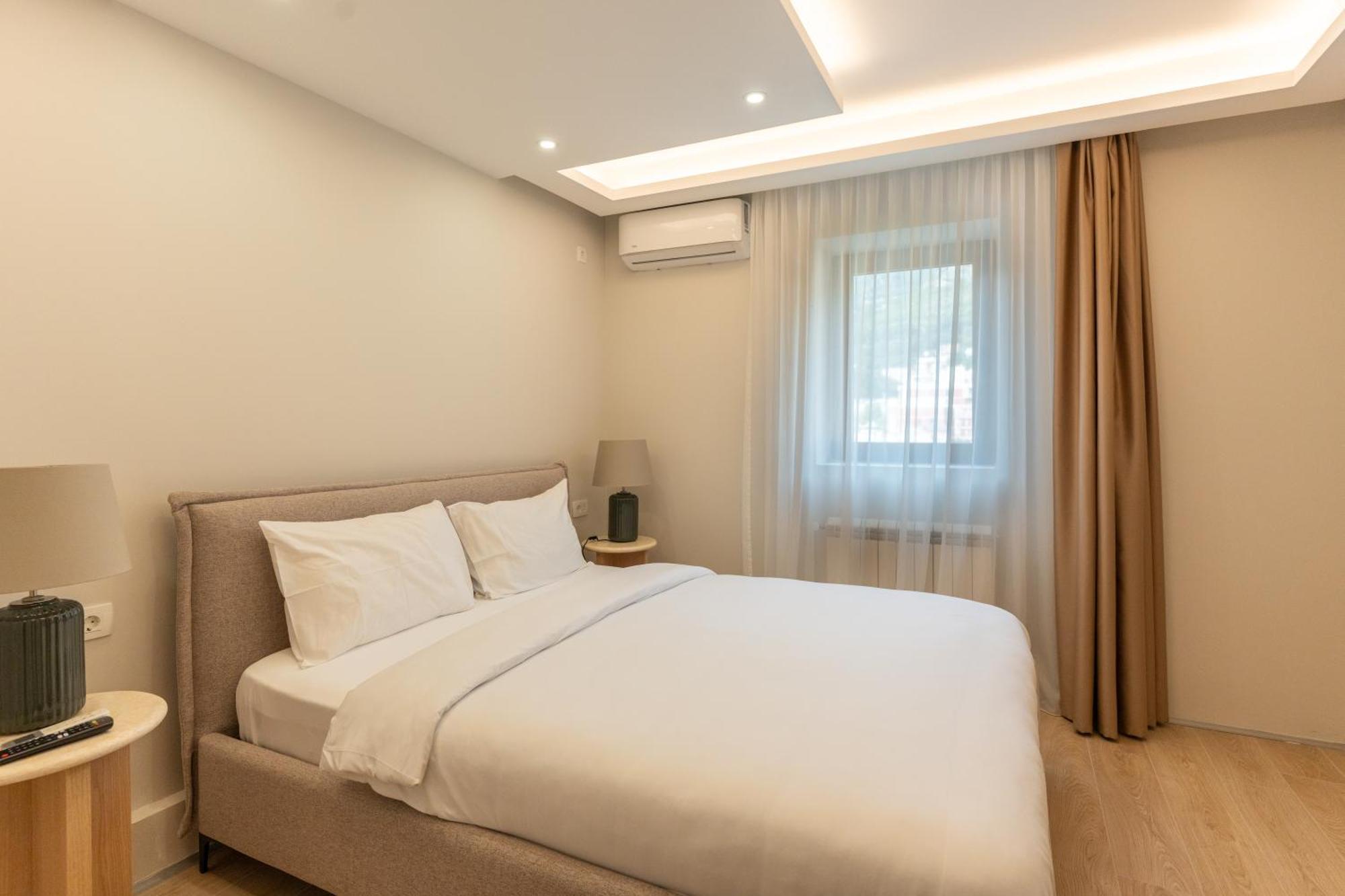 Blanche Cliff Apartments Sveti Stefan Buitenkant foto